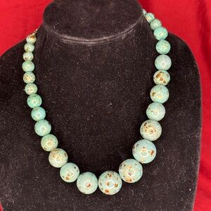 Southwestern/Native American Style Faux Turquoise Beaded Strand Necklace!